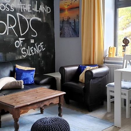 2 Bedrooms House With Enclosed Garden And Wifi At Slezska Ostrava Exterior photo